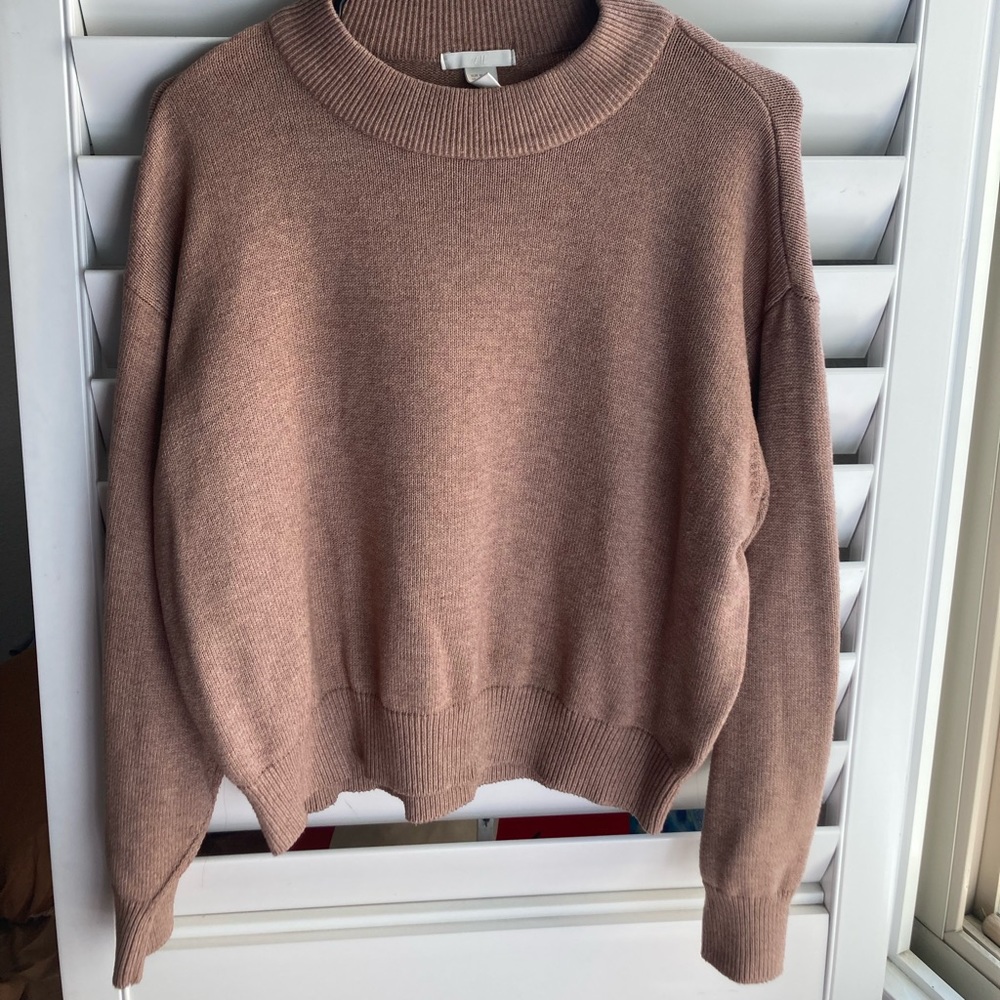 H&M Sweater Size M